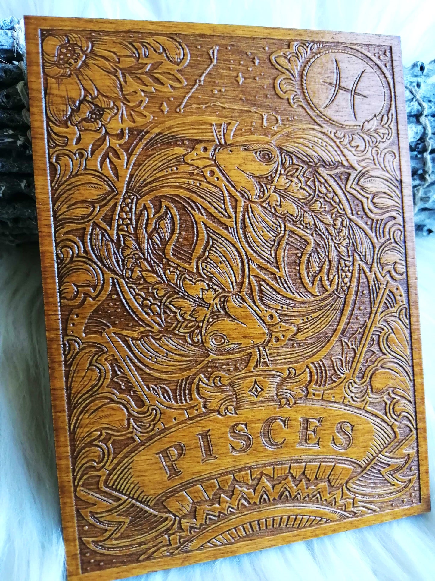 ♒ Signe du Zodiaque – Gravure Artisanale en Bois, Décoration Astrologique Unique