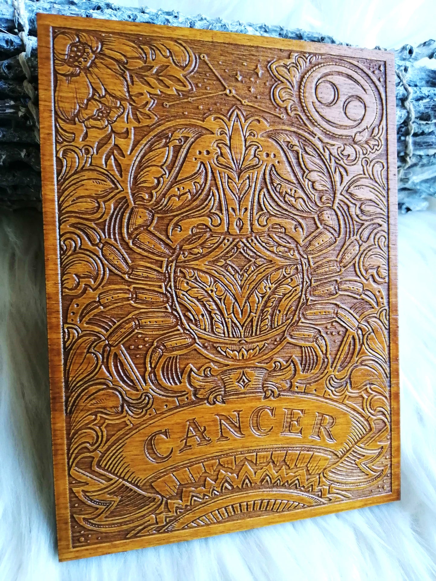 ♒ Signe du Zodiaque – Gravure Artisanale en Bois, Décoration Astrologique Unique