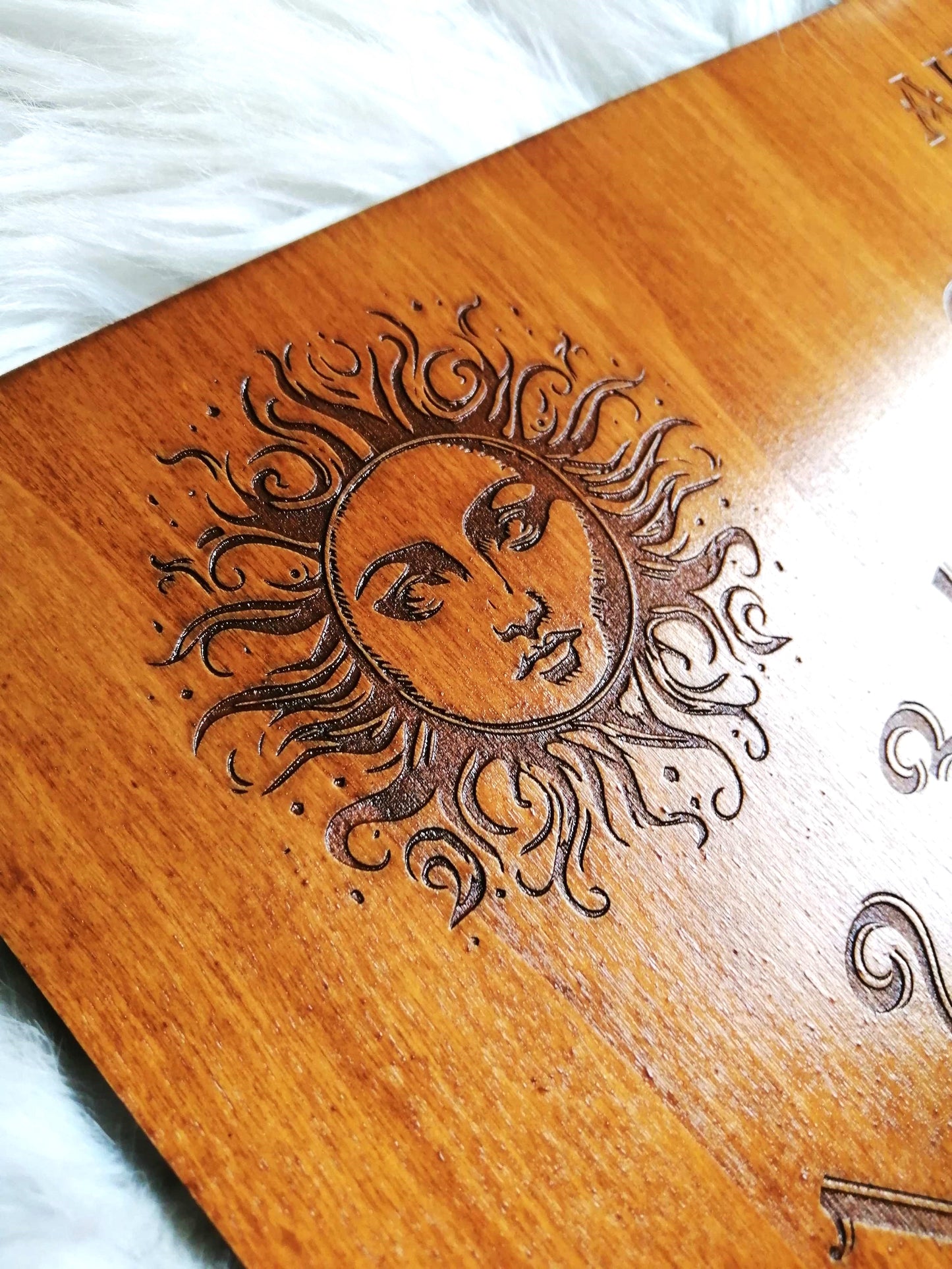 Planche Ouija Artisanale - Grande Taille en Bois de Qualité, Divination Ésotérique et Décoration Mystique