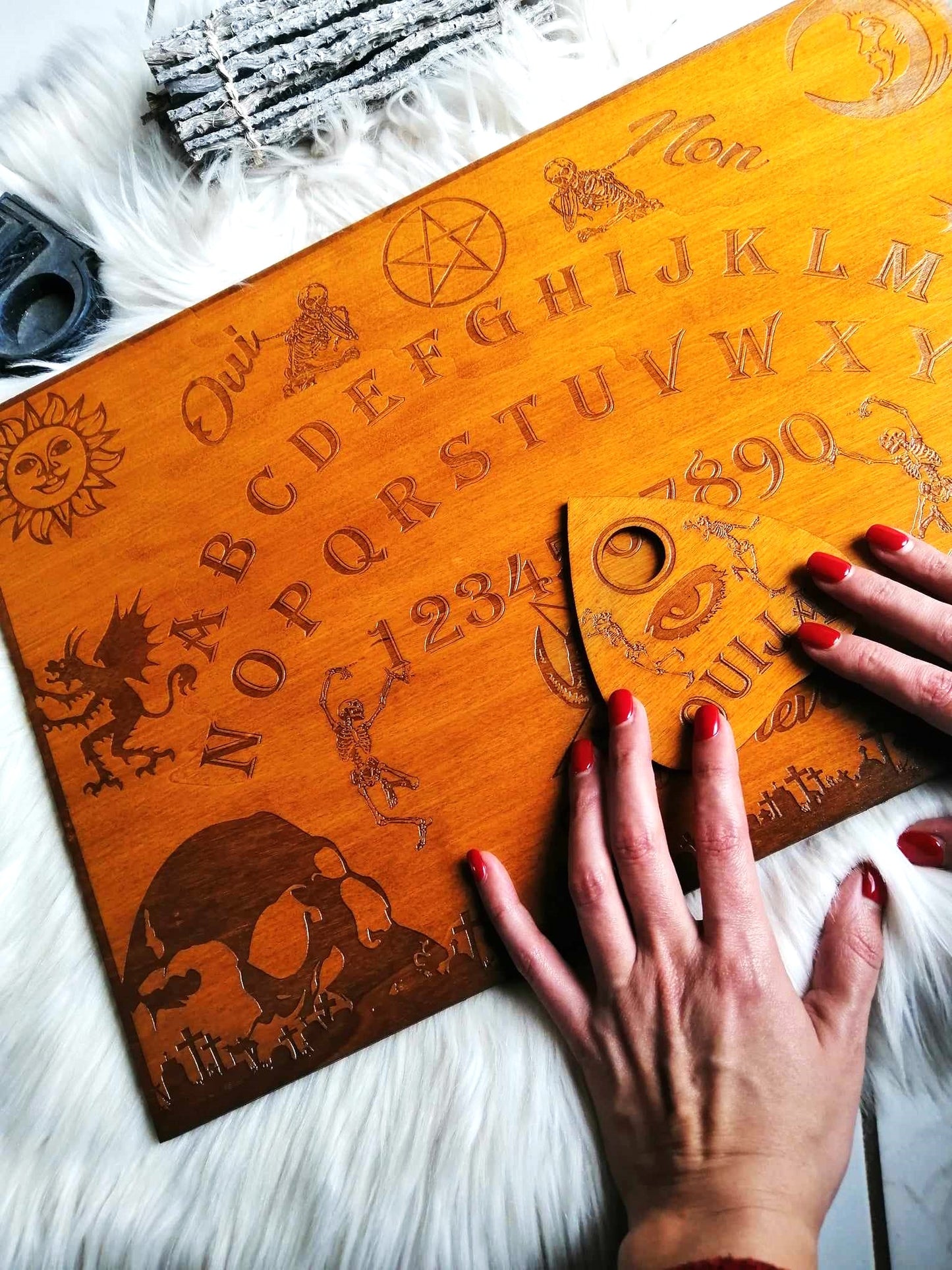 Planche Ouija La Ténébreuse Artisanale - Grand Format, Bois de Qualité, Décoration et Divination Ésotérique