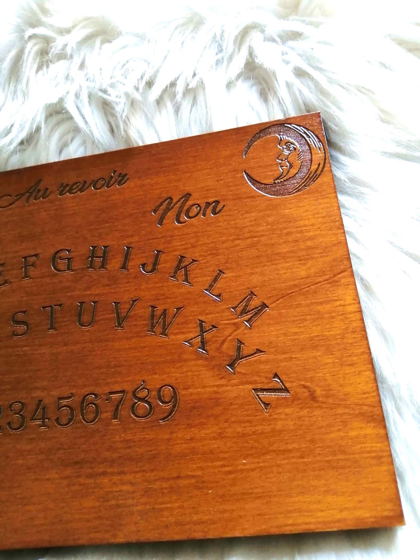 Planche Ouija Classique – Bois Gravé | Spiritisme & Divination
