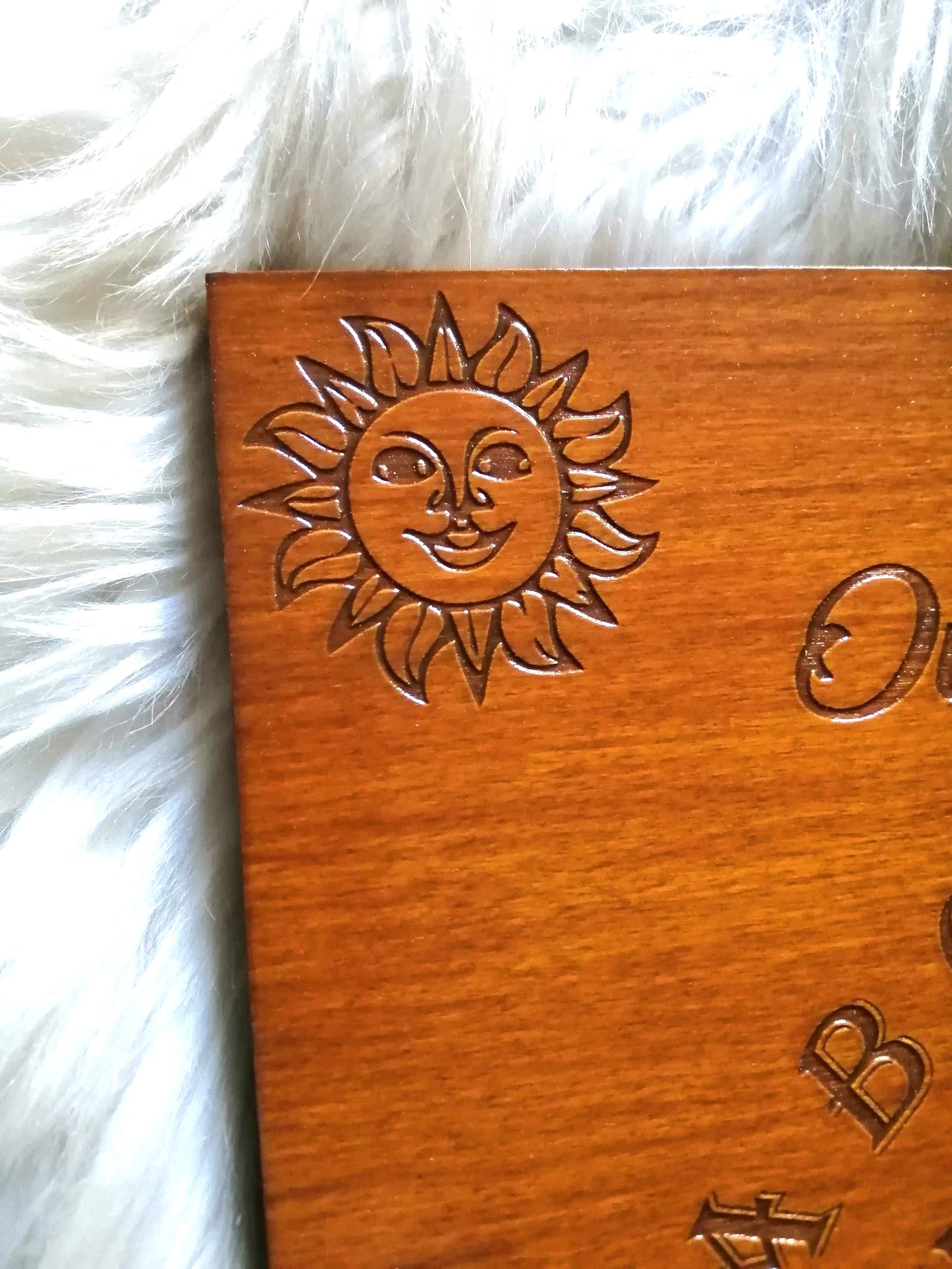 Planche Ouija Classique – Bois Gravé | Spiritisme & Divination