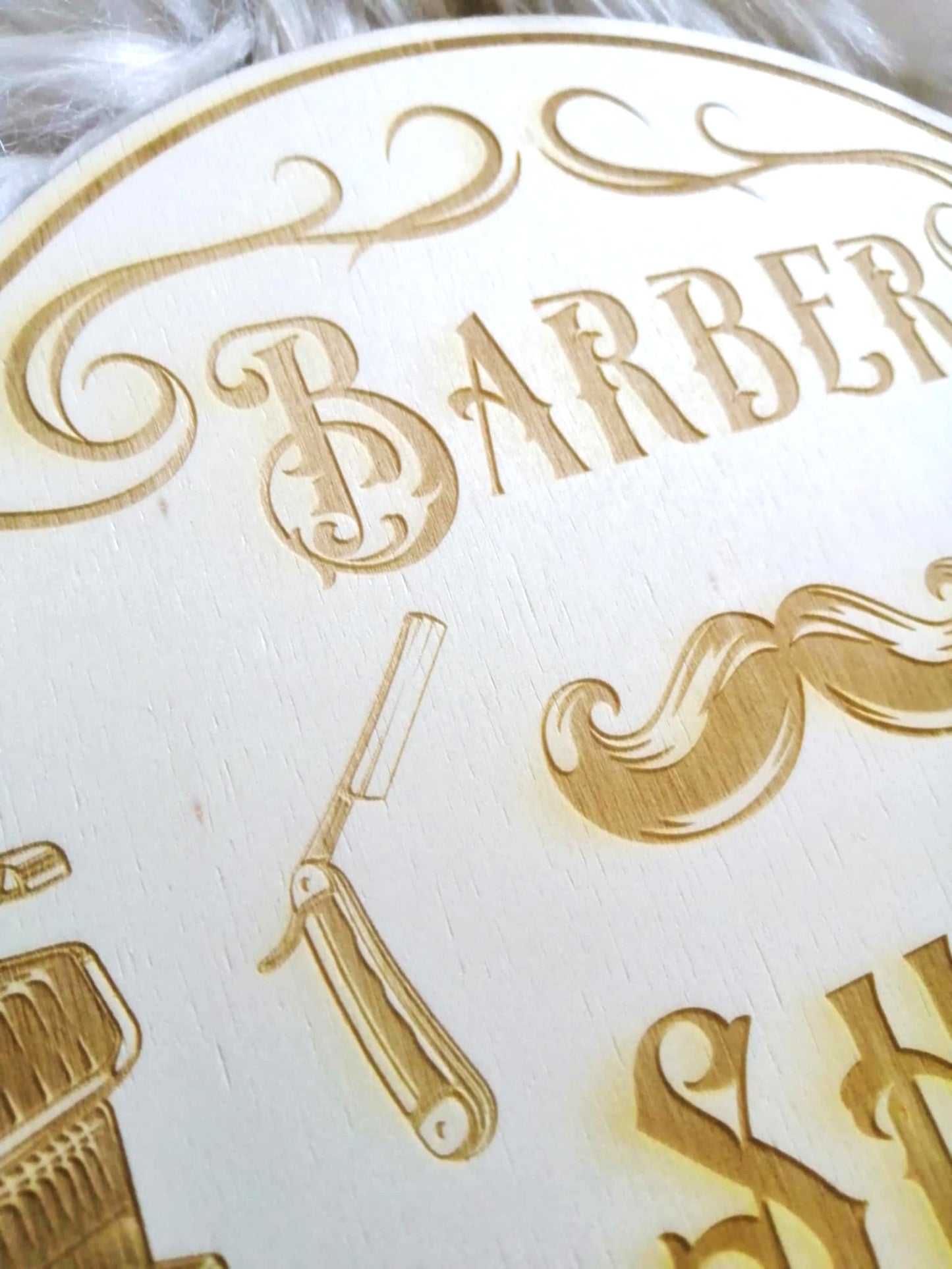 Idée cadeau en bois pour barbier