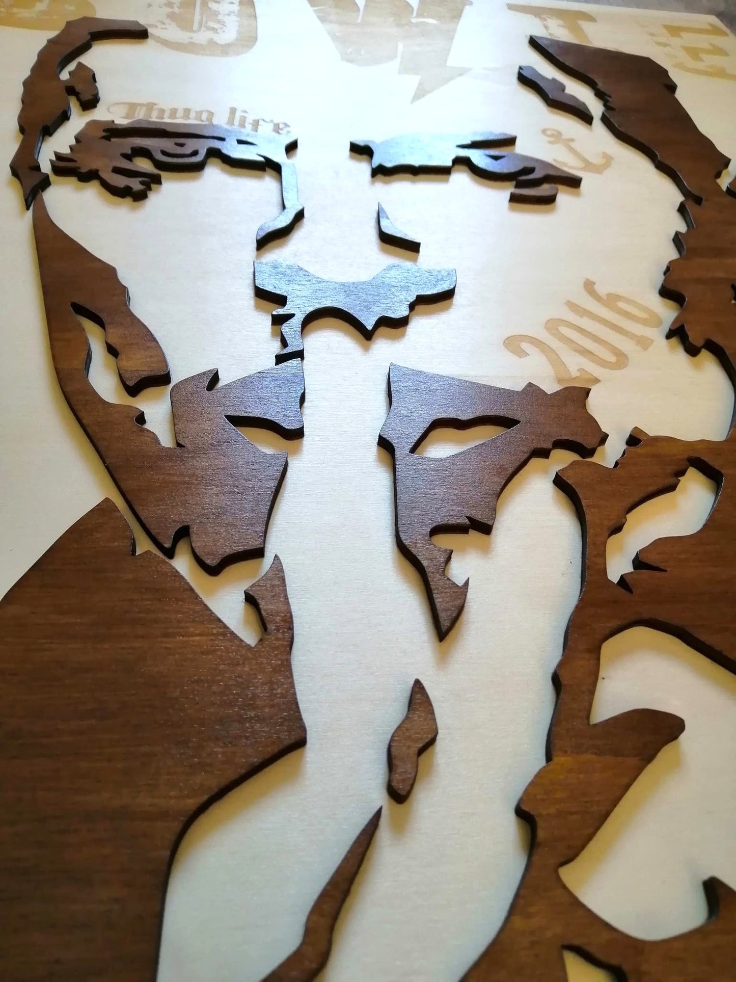 Tableau en bois gravé David Bowie - Cadeau original pour fans de rock et de musique légendaire