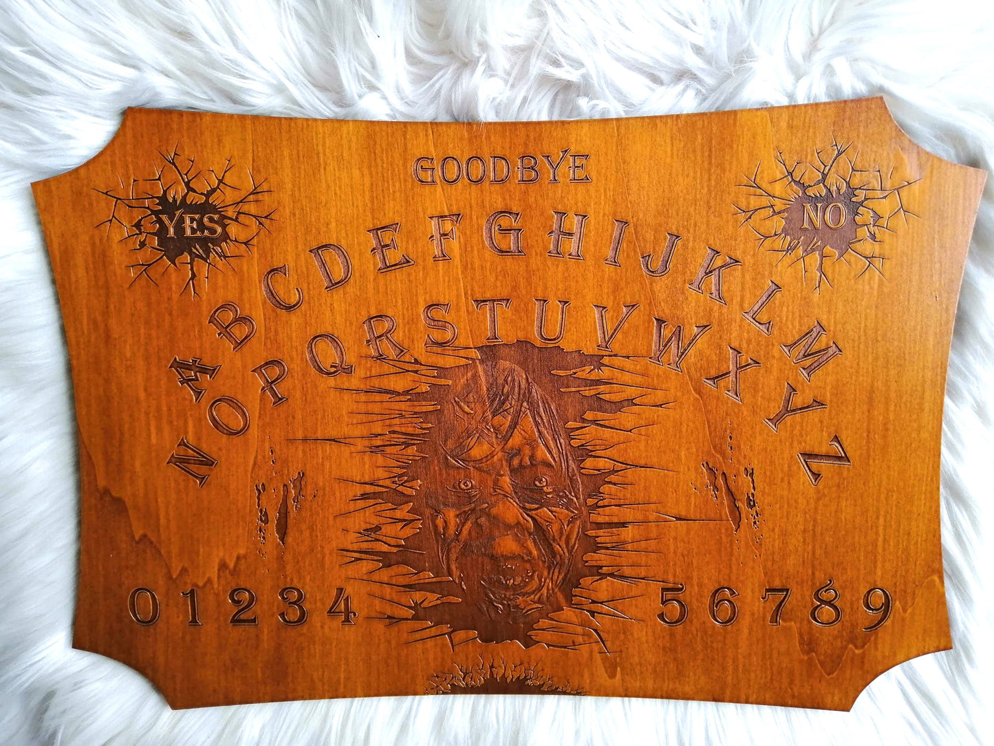Planche Ouija L'Exorciste Artisanale - Grand Format en Bois, Divination et Décoration Ésotérique Mystique
