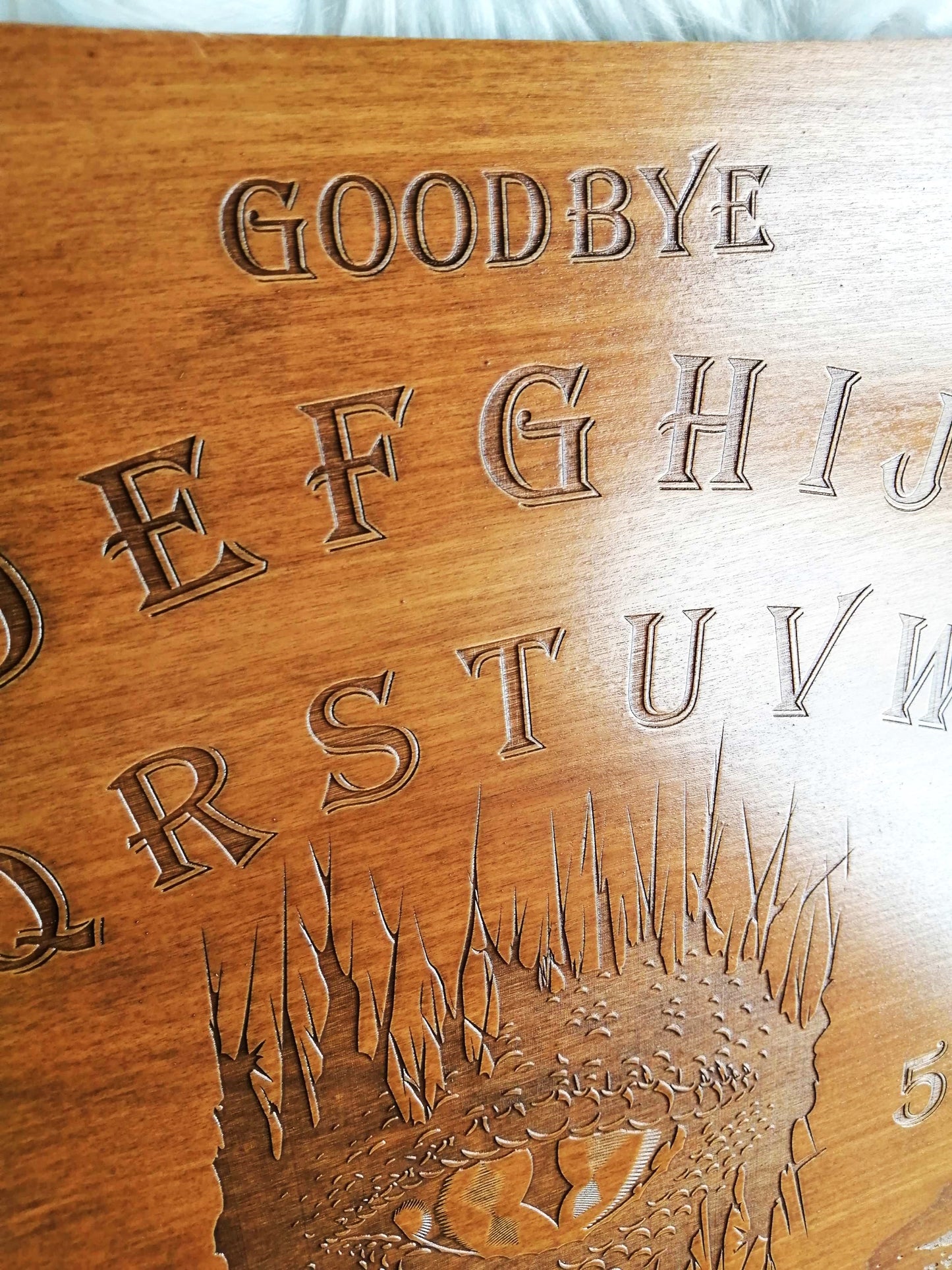 Planche Ouija 'I See You' Artisanale - Grand Format en Bois, Divination et Décoration Mystique Unique