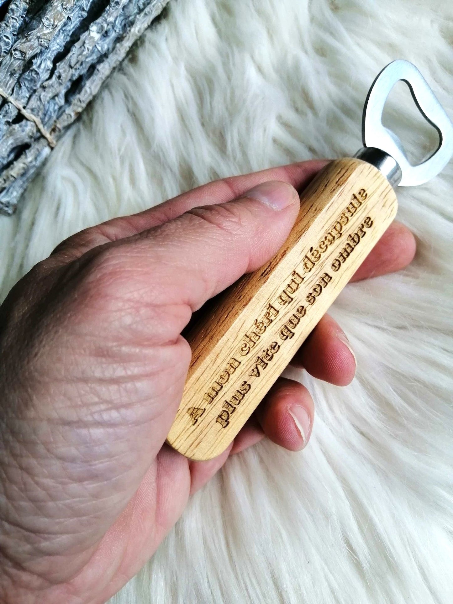 Ouvre-Bouteille Décapsuleur en Bois Personnalisable