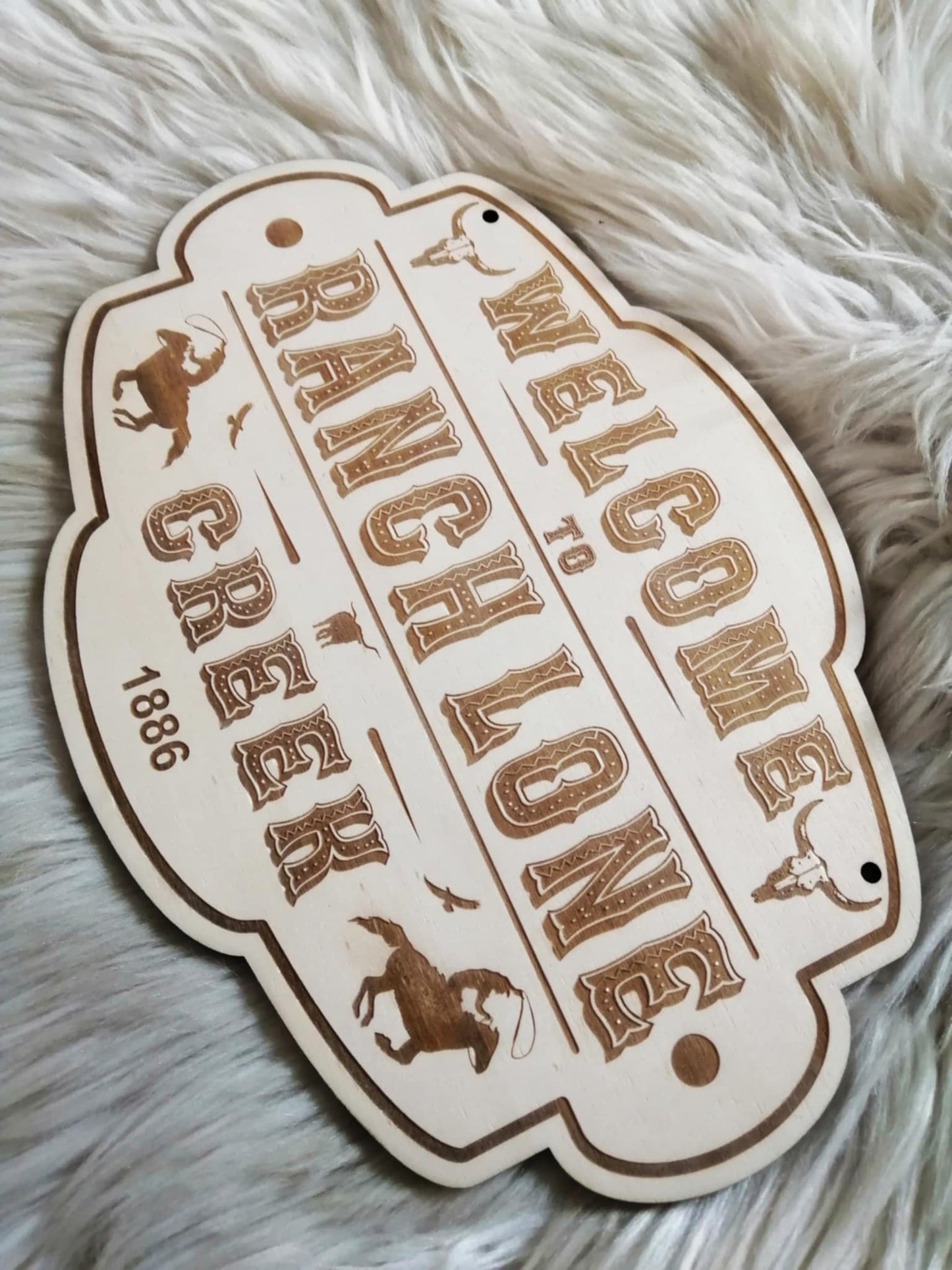 Enseigne rustique Welcome western en bois gravé)