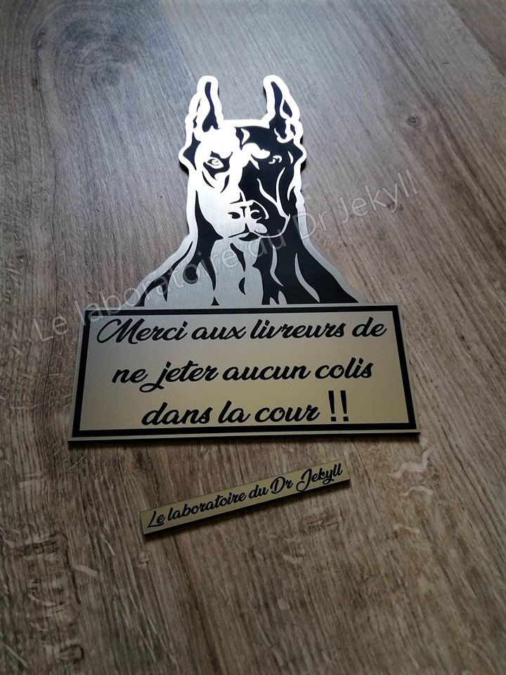 Plaque signalétique