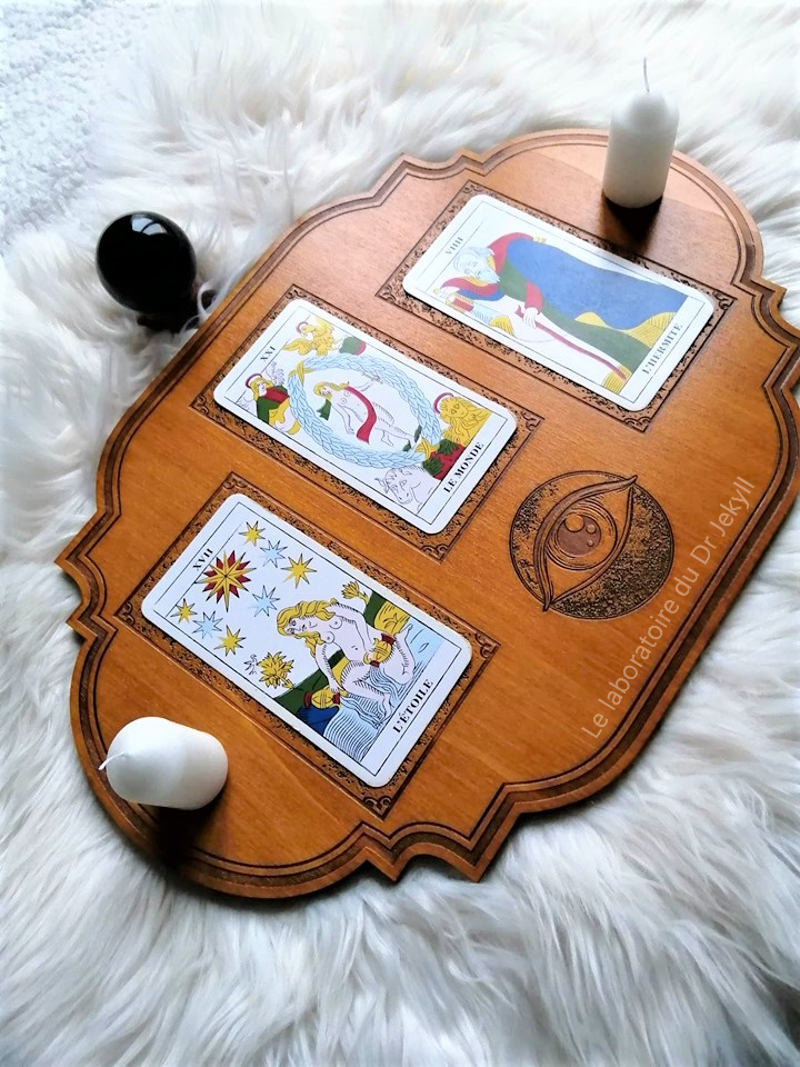 Planche de cartomancie "3 cartes" (Tarot de Marseille)