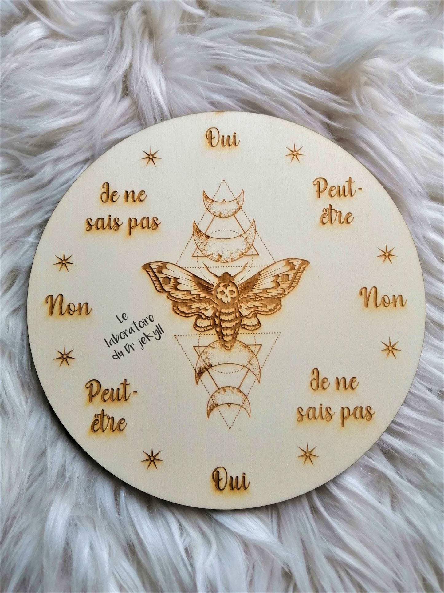 🦋 Planche de Radiesthésie Papillon Lunaire – Outil Artisanale pour Pendule et Divination Spirituelle