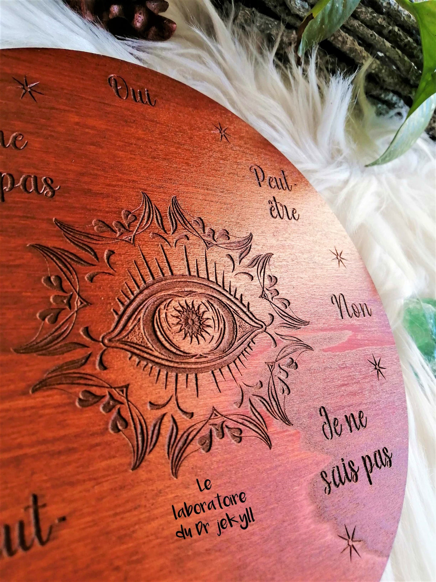 🔮 Planche de Radiesthésie Œil Divin – Outil Artisanale pour Pendule et Divination Spirituelle