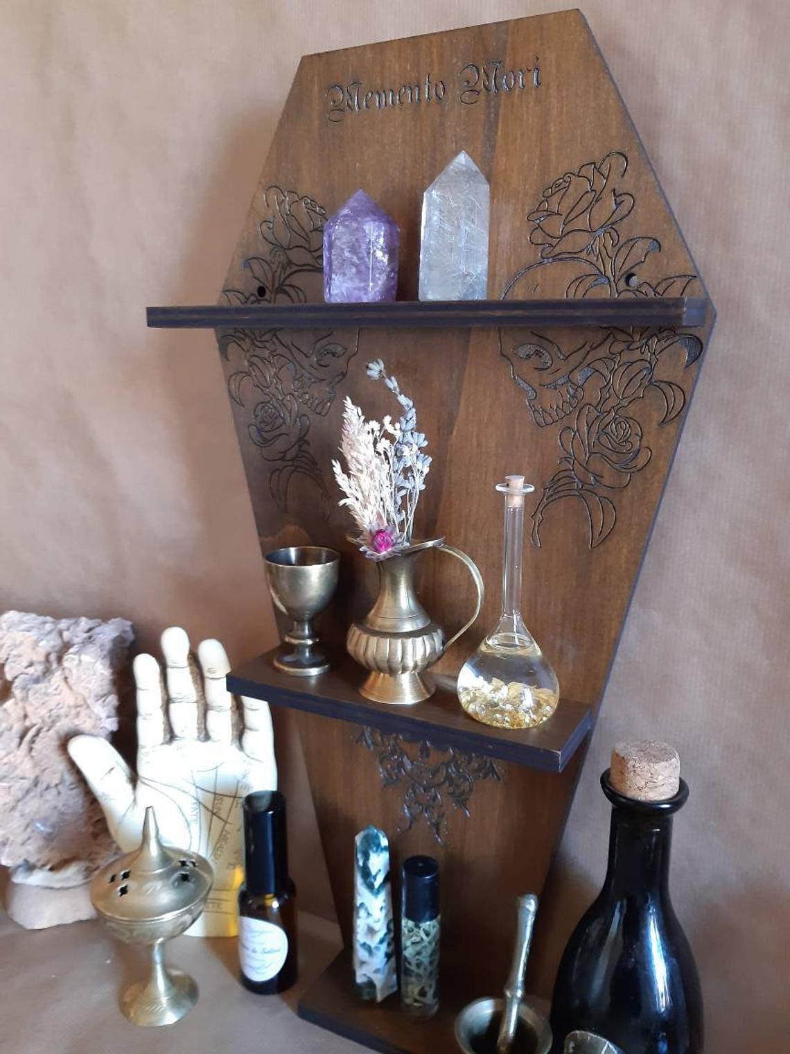 Etagère Cercueil Gothique
