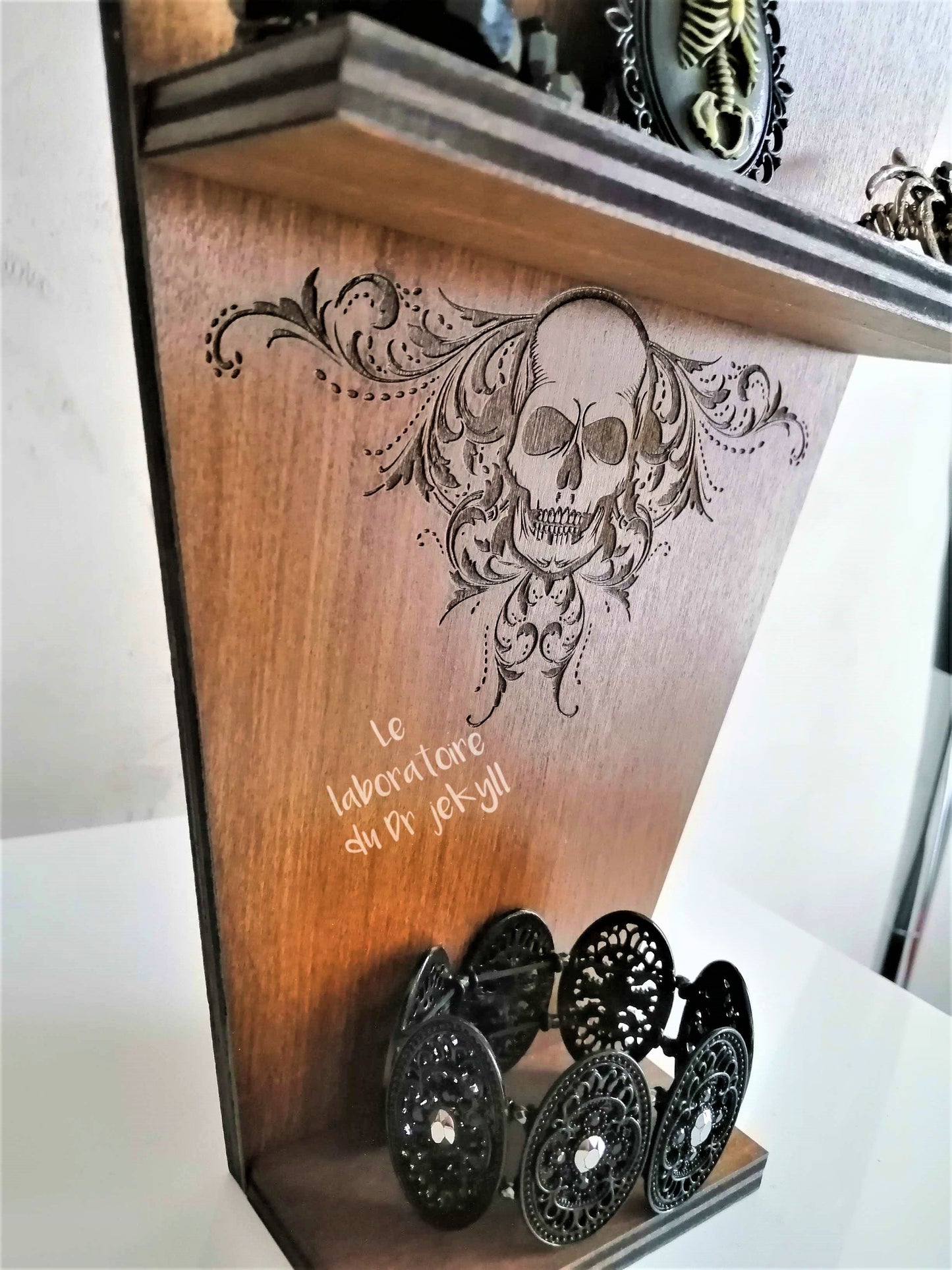 Etagère Cercueil Gothique