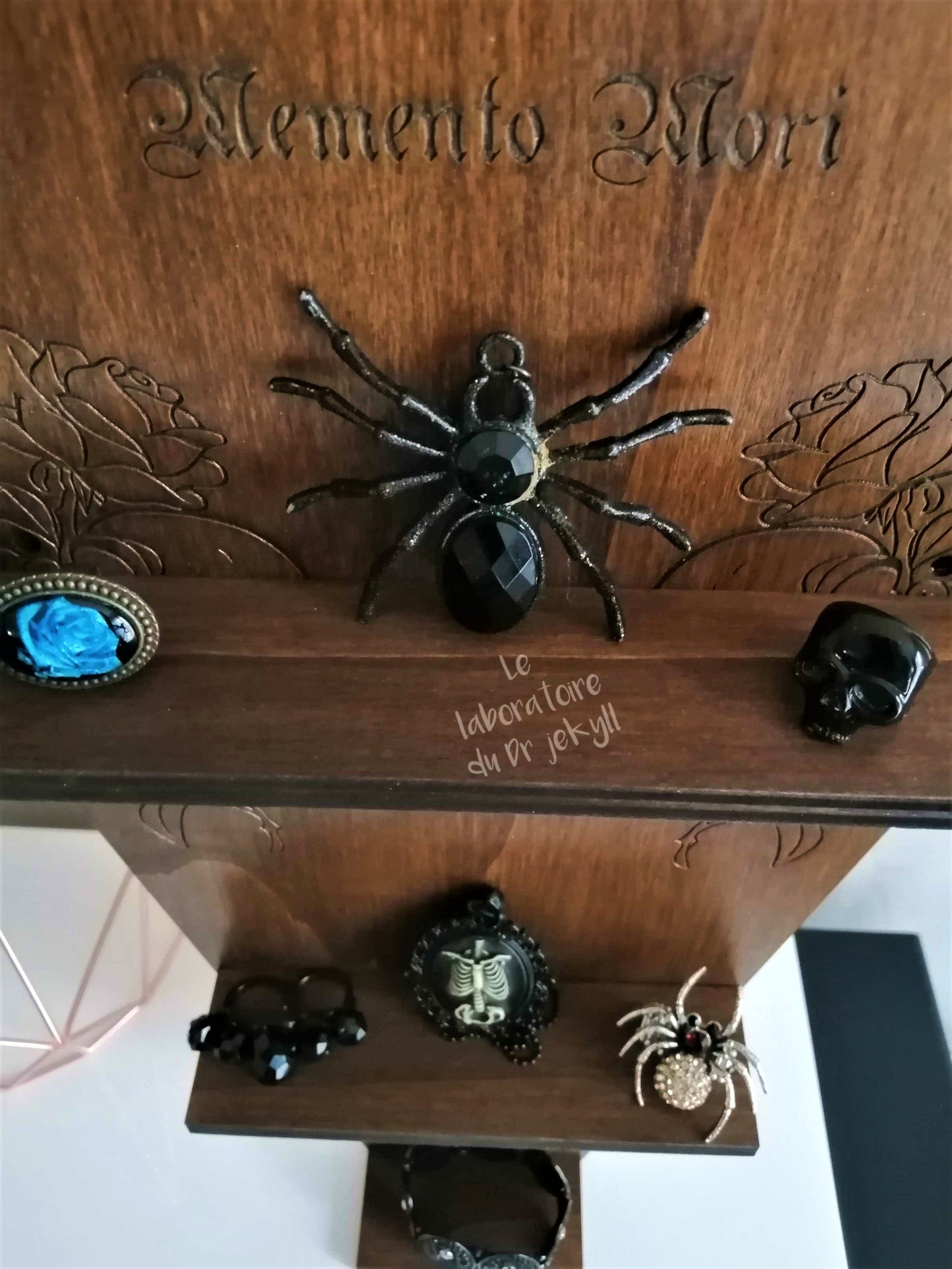 Etagère Cercueil Gothique