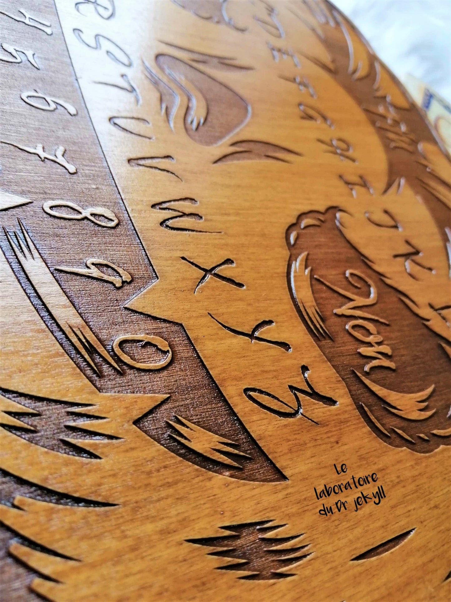 Planche Ouija Pumpkin Citrouille Artisanale - Grand Format, Bois de Qualité, Divination et Décoration Mystique d'Halloween