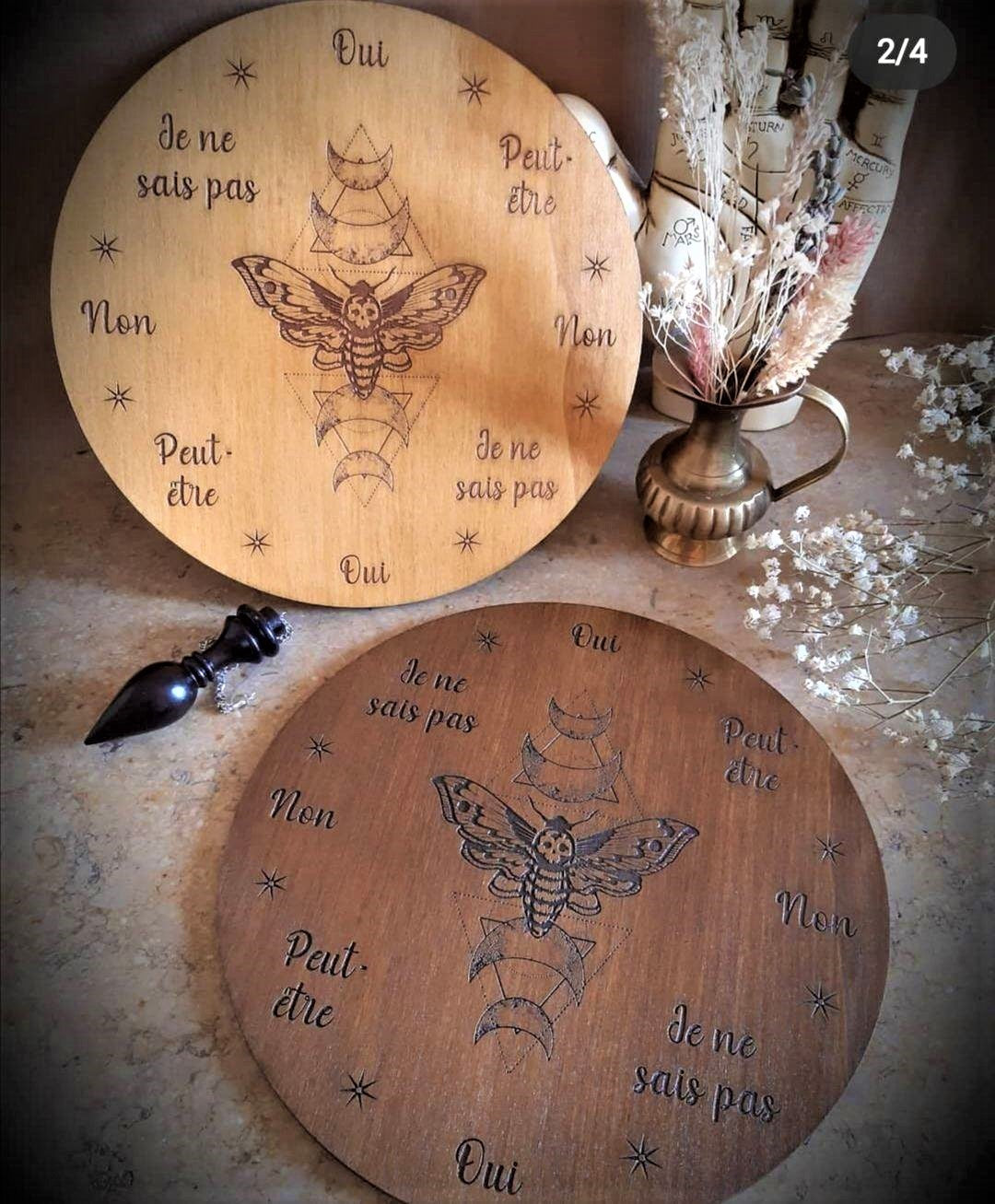 🦋 Planche de Radiesthésie Papillon Lunaire – Outil Artisanale pour Pendule et Divination Spirituelle