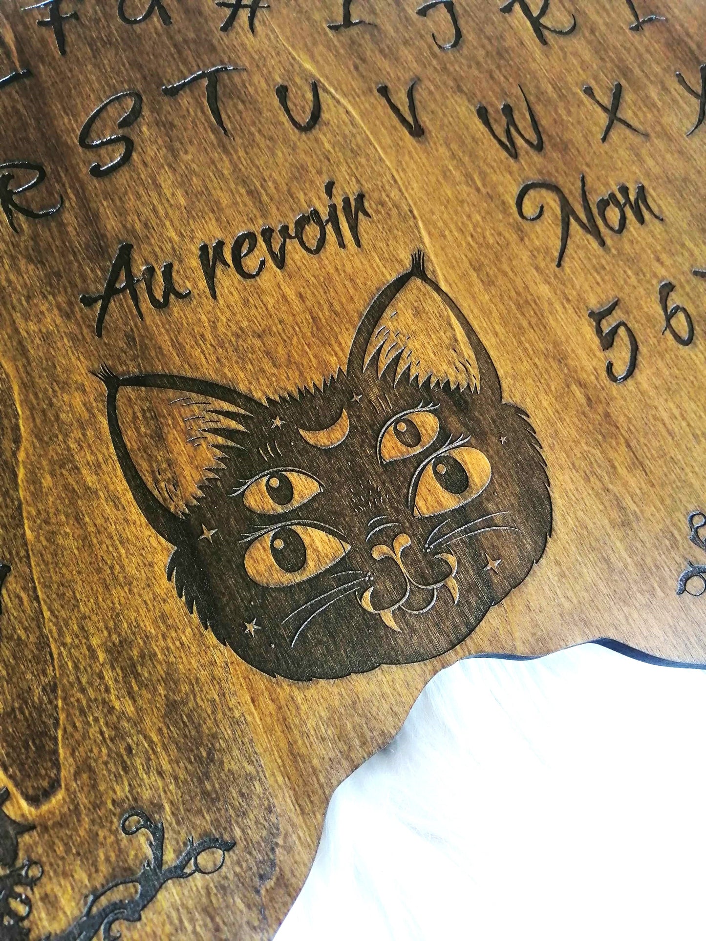 Planche Ouija Spooky Artisanale - Grand Format en Bois, Divination et Décoration Ésotérique Unique