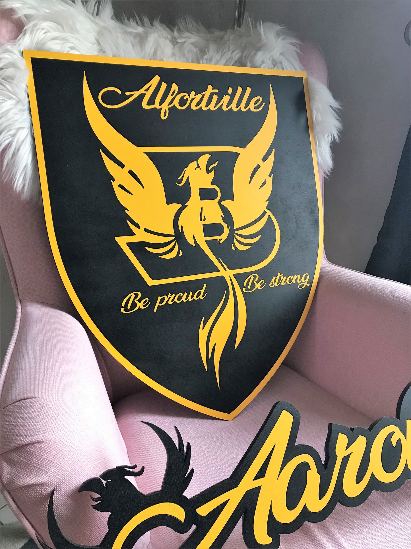 Blason sportif et prénom enfant.